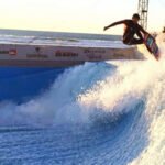 Découvrez le Flowriding : L&rsquo;Art de Naviguer sur les Vagues Artificielles